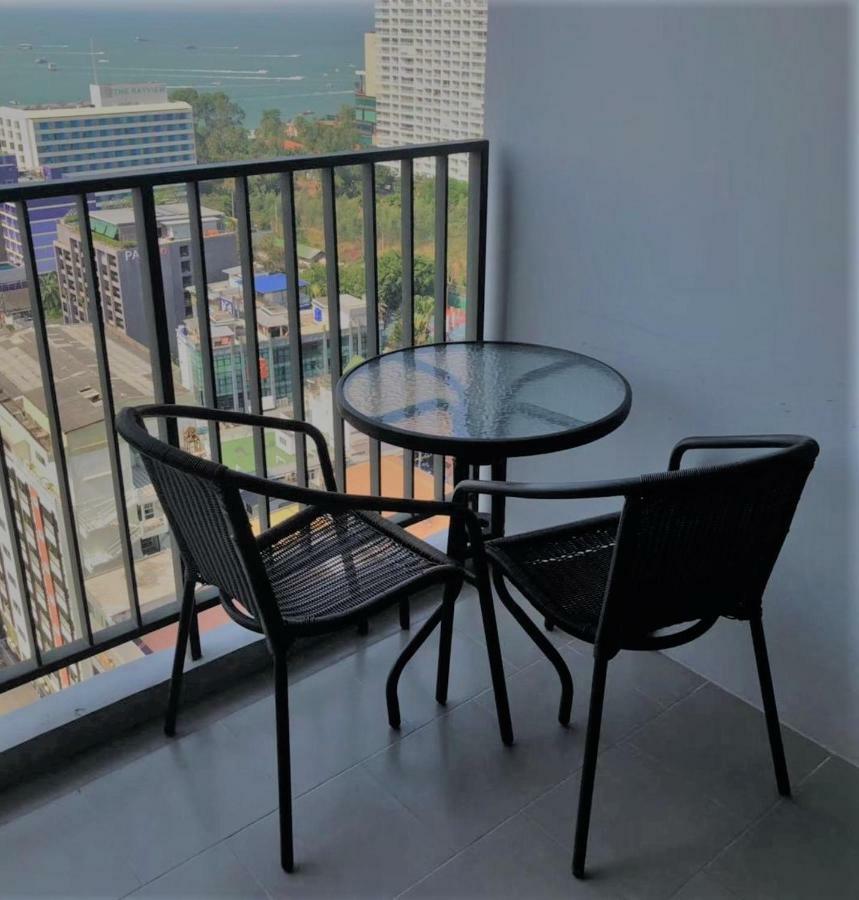 The Base Central Pattaya Seaview Exteriér fotografie